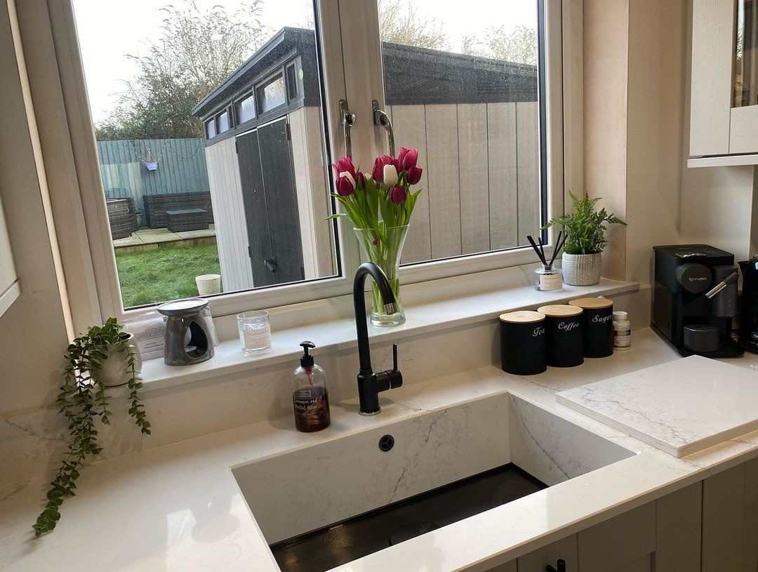 1810co's tweet photo. Another look at this amazing Axix installation by Celtic Granite Solutions Ltd ๐๐
#1810Company #Sinks #Taps #Kitchens #KitchenDesign #KitchenLiving #KitchenTrends #KitchenInspiration #InteriorDesign #LuxuryKitchens #NewKitchen #DreamKitchen #HomeDesign https://t.co/nAGm8C09mw