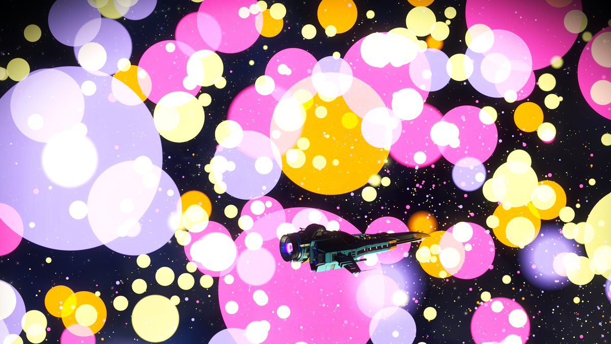 ThePinkKraken's tweet photo. My game glitched and handed me the perfect photo opportunity for #NoMansSky #NMS #NMSMagic #MondayMadness @BadMrRictus @marty_merrick https://t.co/ikrQ64ssoK