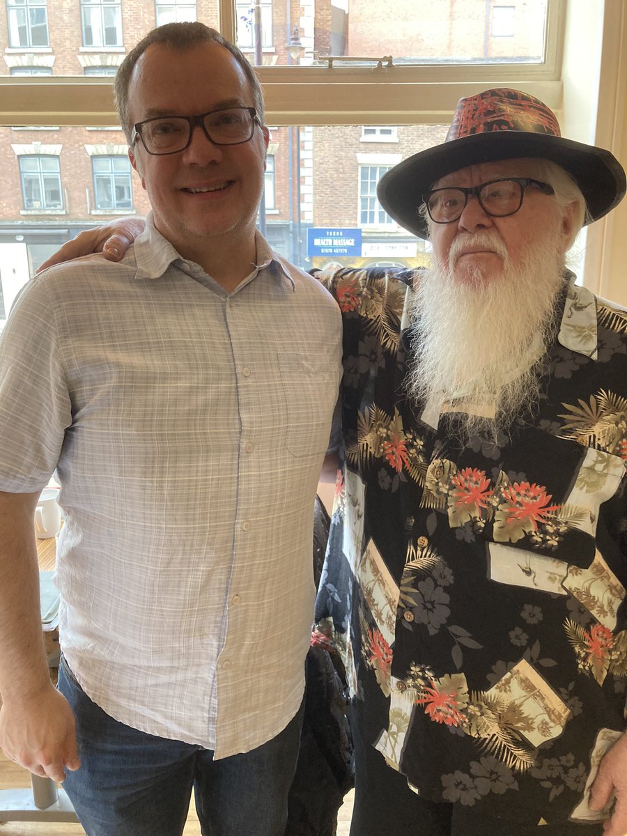 With the legend himself! Can’t wait for his gig tonight with us <a href="/StollerHall/">The Stoller Hall</a>