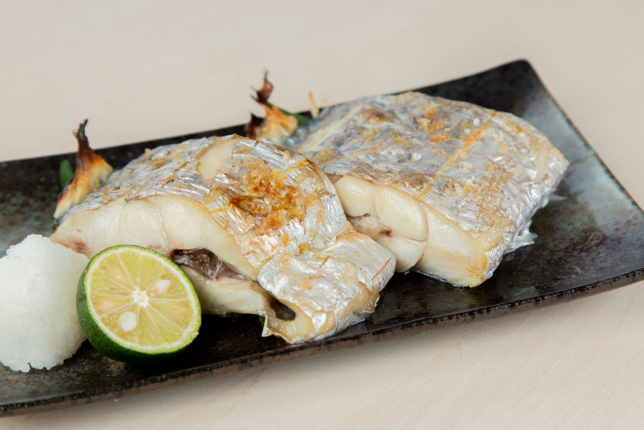 サカナdiy 公式 地魚料理キットのサブスク こんにちは サカナdiyです 5月メニュー 太刀魚の塩焼き 見てください この身の厚み なかなか味わえないふわっふわの食感を是非お楽しみください T Co P7bwyn5lkv 太刀魚 塩焼き サカナdiy 公式 地魚料理キットのサブスク こんにちは サカナdiyです 5月メニュー 太刀魚の塩焼き 見てください この身の厚み なかなか味わえないふわっふわの食感を是非お楽しみください T Co P7bwyn5lkv 太刀魚 塩焼き