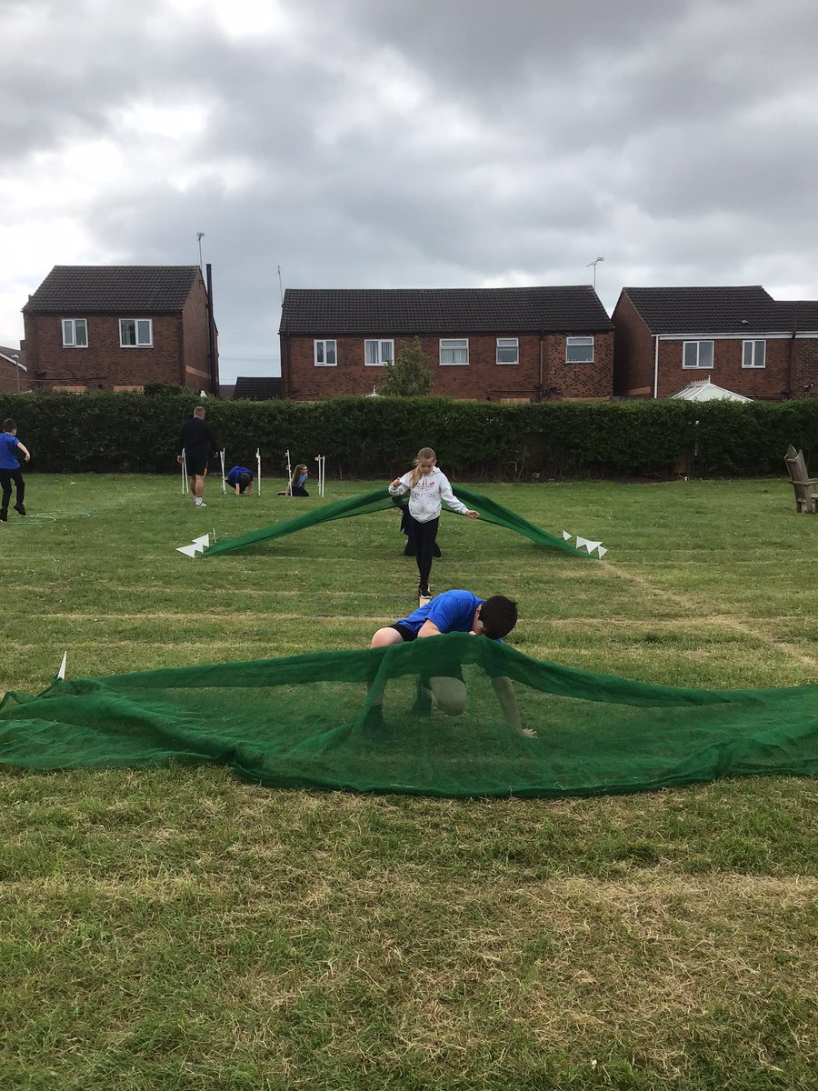 NewtonPE1's tweet photo. What a fab day on Friday taking part in the KS2 ‘Going Green….Our Eco Adventure’ activities in school! Thank you @BolsoverSSP we had lots of fun and learned lots of team building skills. @PrimaryNewton @newton_class https://t.co/YYetxjbcaj