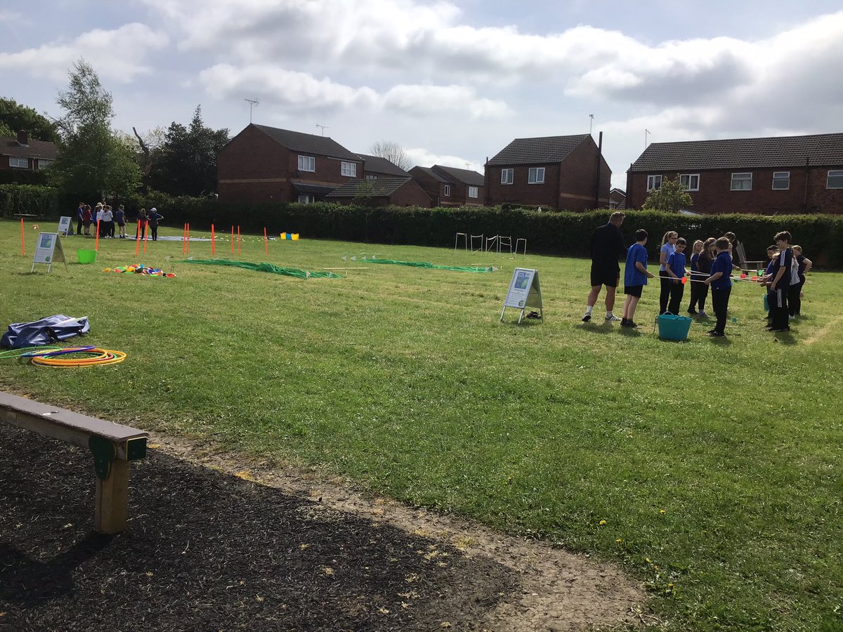 NewtonPE1's tweet photo. What a fab day on Friday taking part in the KS2 ‘Going Green….Our Eco Adventure’ activities in school! Thank you @BolsoverSSP we had lots of fun and learned lots of team building skills. @PrimaryNewton @newton_class https://t.co/YYetxjbcaj