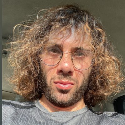 BZhiem's tweet photo. #NewProfilePic https://t.co/JxTFbHwwMq