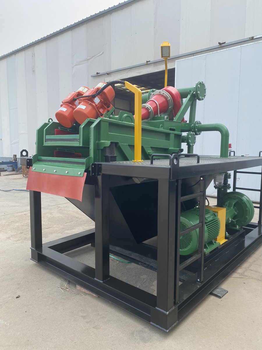 DouDeanna's tweet photo. This is a set of 120m³/h mud recovery system produced by BZ Solids Control. It is used to process drilling mud, so that the drilling mud can be recycled and reduce the cost of drilling fluid.

#drillingfluidtreatmentsystem #hydrocyclonedesander #mudcleaner #drillingmudshaleshaker https://t.co/DpoBFiwMFs