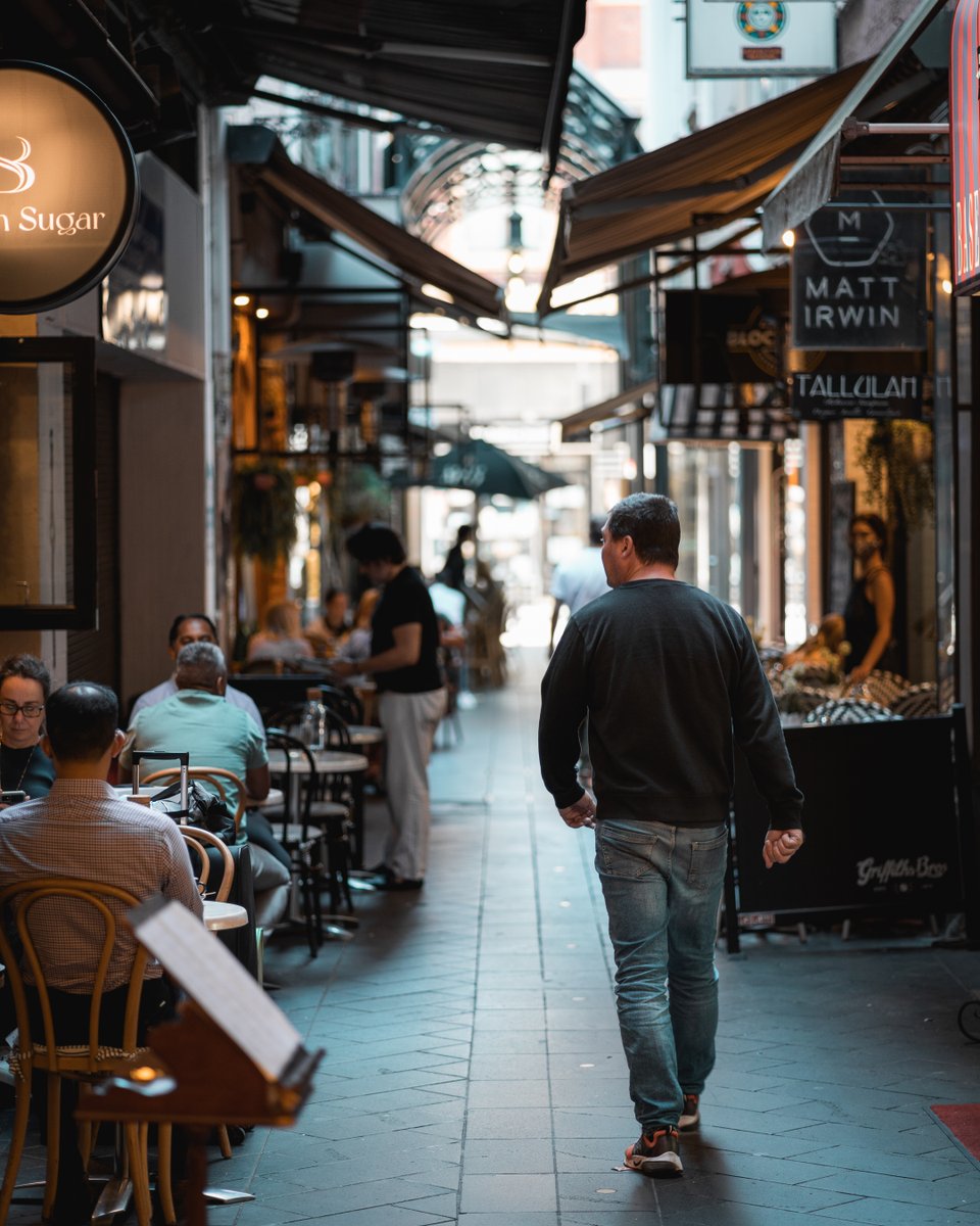 christography's tweet photo. A few 85 mm shots from my hometown of Melbourne, where there is always coffee involved!

#melbourne #coffee #visitmelbourne #cafe #streetphotography #sonyalpha https://t.co/ooRwsgxXYB