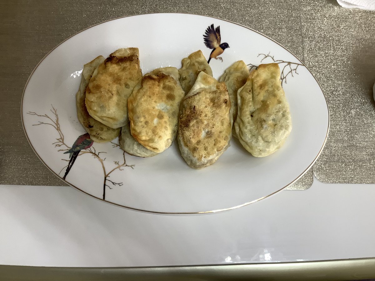 Хэдэн шуухуур хайрчлаа. Ирж идэх хүн бнуу 😊😊