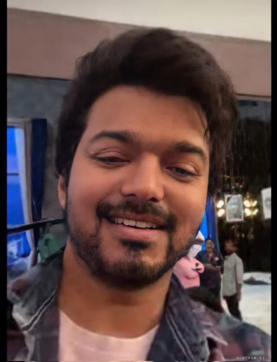 sekartweets's tweet photo. #ThalapathyVijay ageing in reverse ❤️ https://t.co/PVn7jcct0J