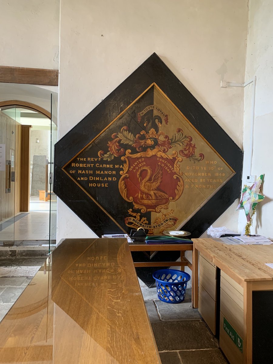 Barb_Drummond's tweet photo. Evil looking #pelican on huge #hatchment #StTeilos https://t.co/s2ByHhPZJr
