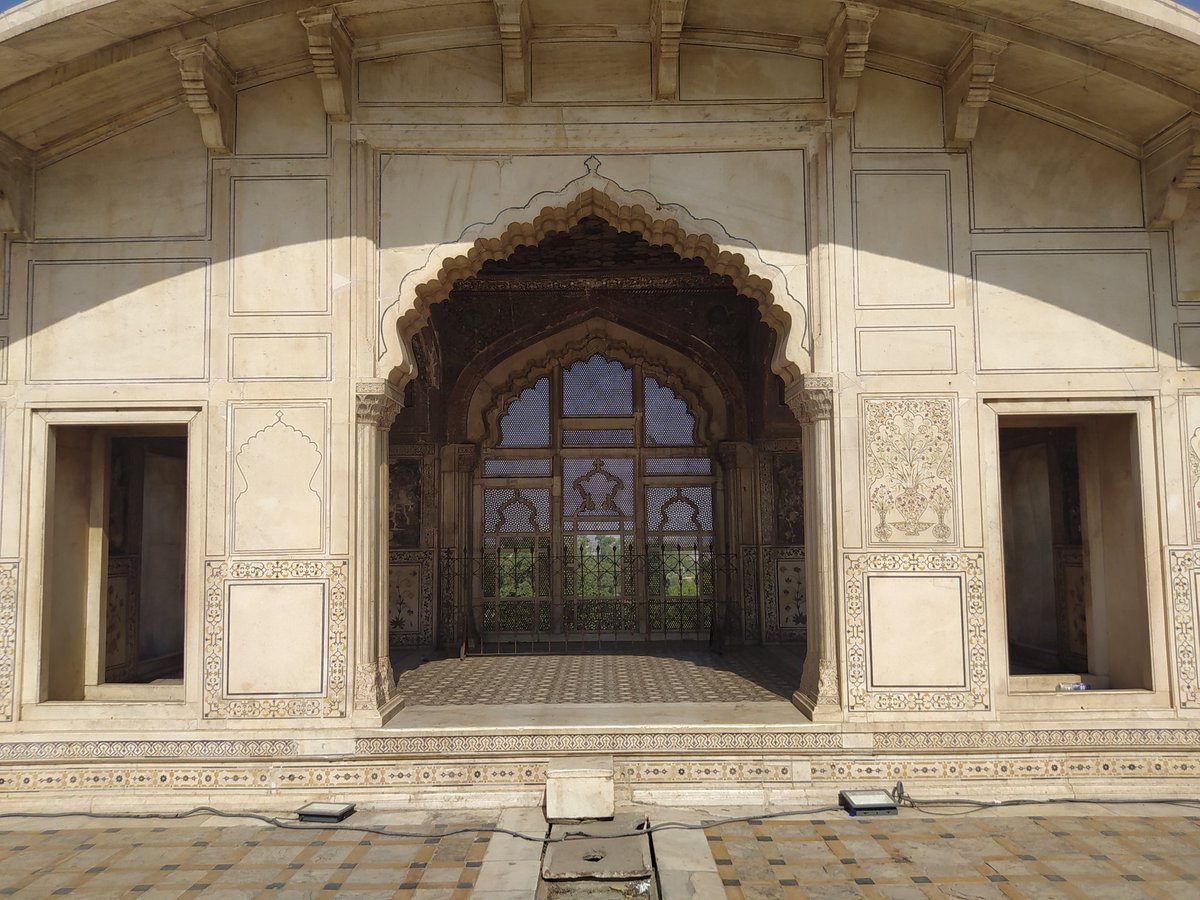 #Naulakha Pavilion, #LahoreFort, #Lahore

#VisitLahore #غدار_عمران_ہے #مریم_غدار_کو_گرفتار_کرو #Pakistan #ShahiQila #MughalArchitecture #BeautifulPakistan