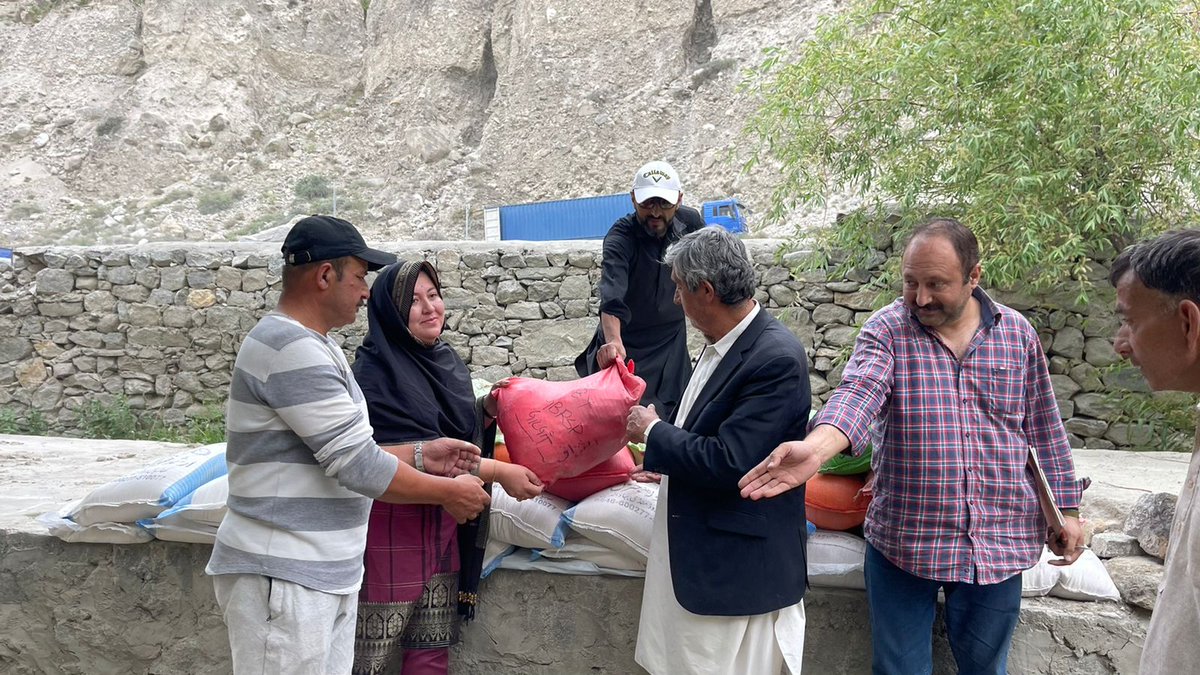 Upon special directives of the honorable CEO-GBRSP, a team of GBRSP Hunza office visited Hassanabad to observe on ground situation occurred due to GLOF. And GBRSP team distributed food packages among the affectees in the presence of CBDRMC Hassanbad.
