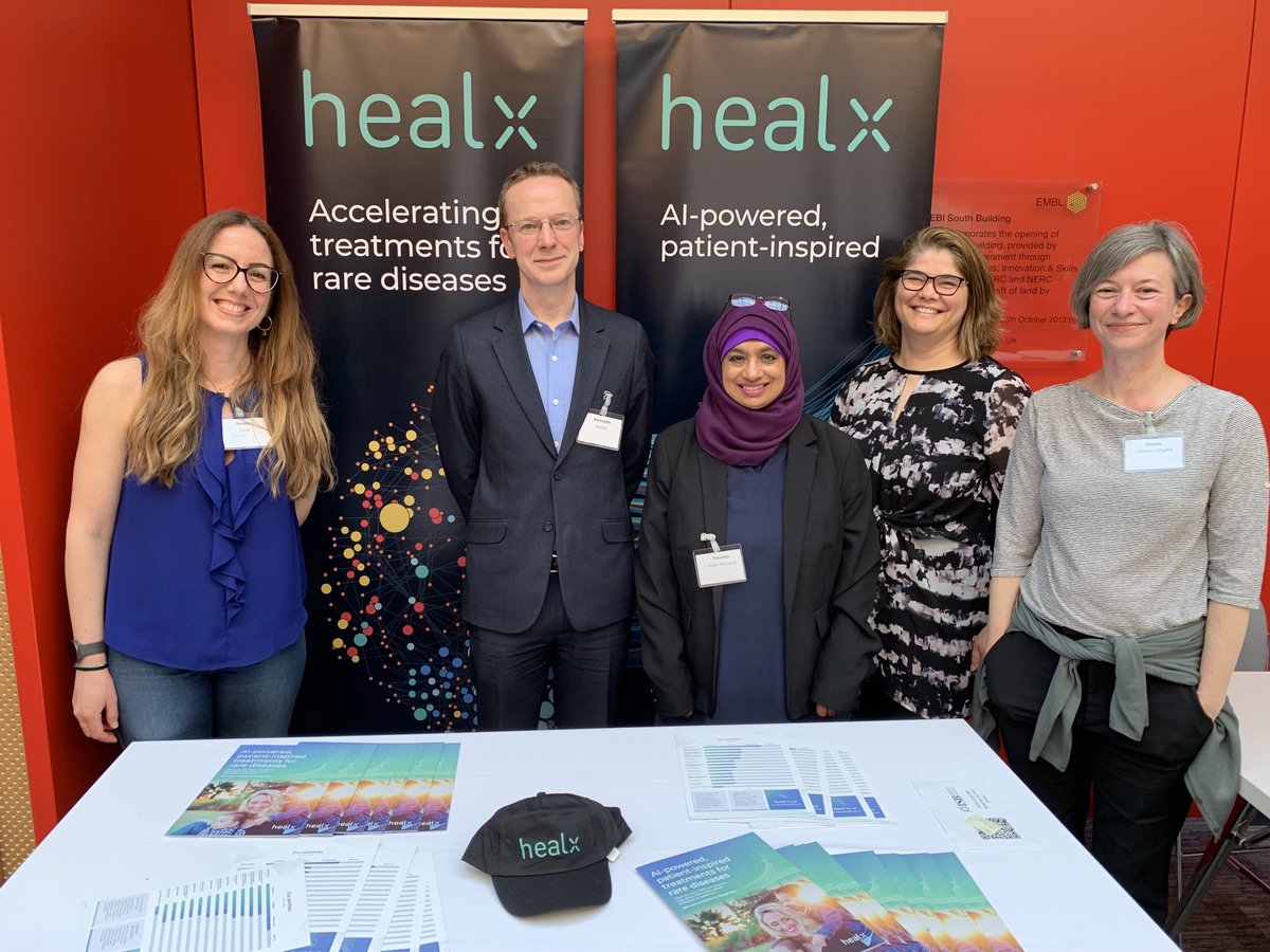 healx's tweet image. We had a blast @biocurator&apos;s #ukbiocuration2022 🙌

Here&apos;s some of the team with Professor @kennethbaillie, who gave an excellent presentation on preventing death from critical #covid using biological data. 

Until next time!👋
