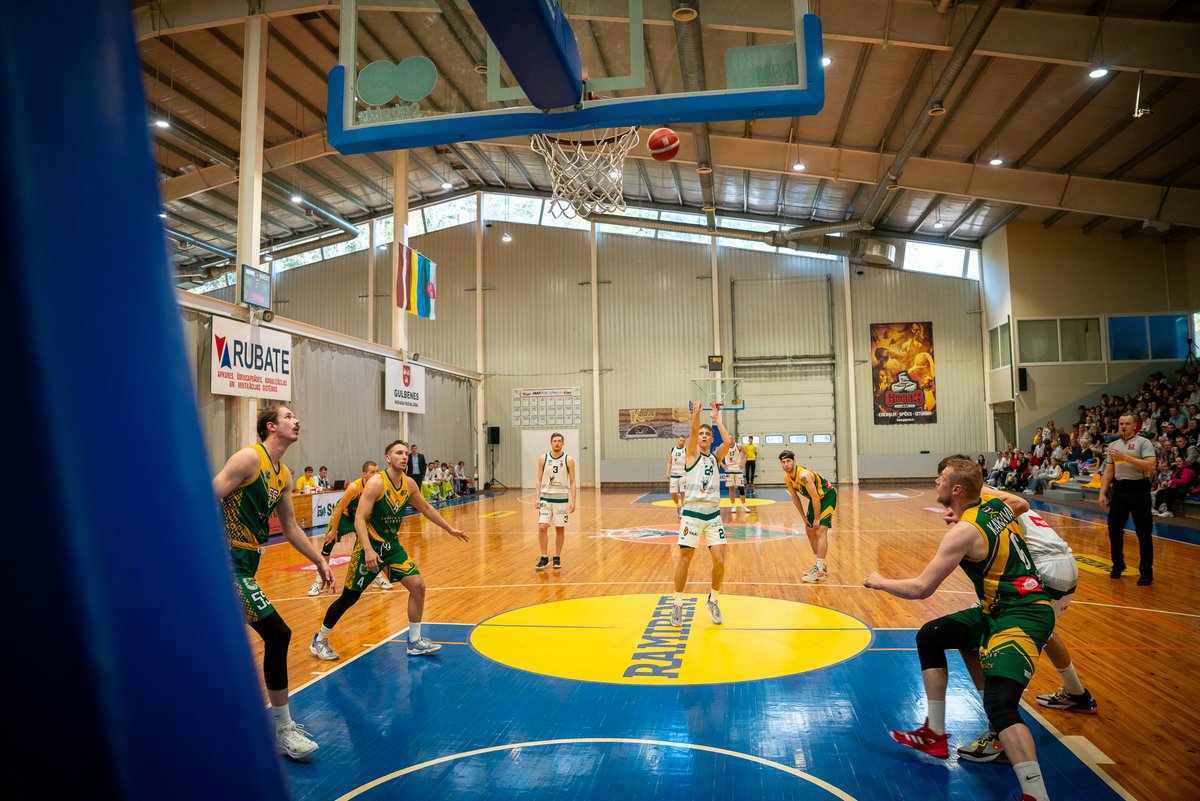 Latvijas Basketbola savienība (@basketbols) on Twitter photo 🟡Intrigas pilns vakars Ramirent Nacionālajā Basketbola līgā!
20:00 FINĀLSĒRIJA <a href="/BKJelgava/">BK Jelgava</a> 🆚 <a href="/JekabpilsBK/">BK "Jēkabpils"</a> (2-0)
Tiešraide no Jelgavas <a href="/TV4Latvija/">TV4 Latvija</a> & <a href="/Sportacentrs/">Sportacentrs.com</a>
20:00 BRONZAS SĒRIJA <a href="/BK_Kandava/">Kandava/Anzāģe</a> 🆚 <a href="/Gulbenes_Buki/">Gulbenes_Buki</a> (1-1)
Tiešraide no Kandavas <a href="/Sportacentrs/">Sportacentrs.com</a>
PIESLĒDZIES!🔥 🟡Intrigas pilns vakars Ramirent Nacionālajā Basketbola līgā!
20:00 FINĀLSĒRIJA <a href="/BKJelgava/">BK Jelgava</a> 🆚 <a href="/JekabpilsBK/">BK "Jēkabpils"</a> (2-0)
Tiešraide no Jelgavas <a href="/TV4Latvija/">TV4 Latvija</a> & <a href="/Sportacentrs/">Sportacentrs.com</a>
20:00 BRONZAS SĒRIJA <a href="/BK_Kandava/">Kandava/Anzāģe</a> 🆚 <a href="/Gulbenes_Buki/">Gulbenes_Buki</a> (1-1)
Tiešraide no Kandavas <a href="/Sportacentrs/">Sportacentrs.com</a>
PIESLĒDZIES!🔥