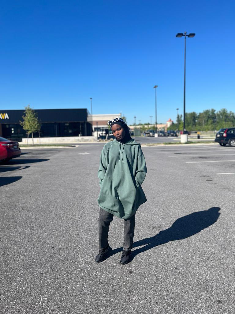 Big_Loba's tweet image. It’s my birthday y’all. Please say a prayer for me. 
#ThisIs34