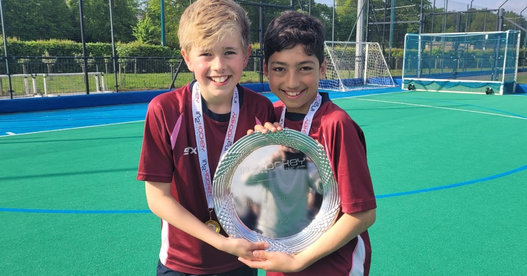 CoombeBoysNews's tweet photo. Congratulations to two of our year 7 students Joshua Patel and Harry Lyle, who represented Wimbledon hockey club in the U12 national finals at the weekend and came home champions! Miss Richards and all of year 7 are proud of you! https://t.co/S6w0Es8tHX