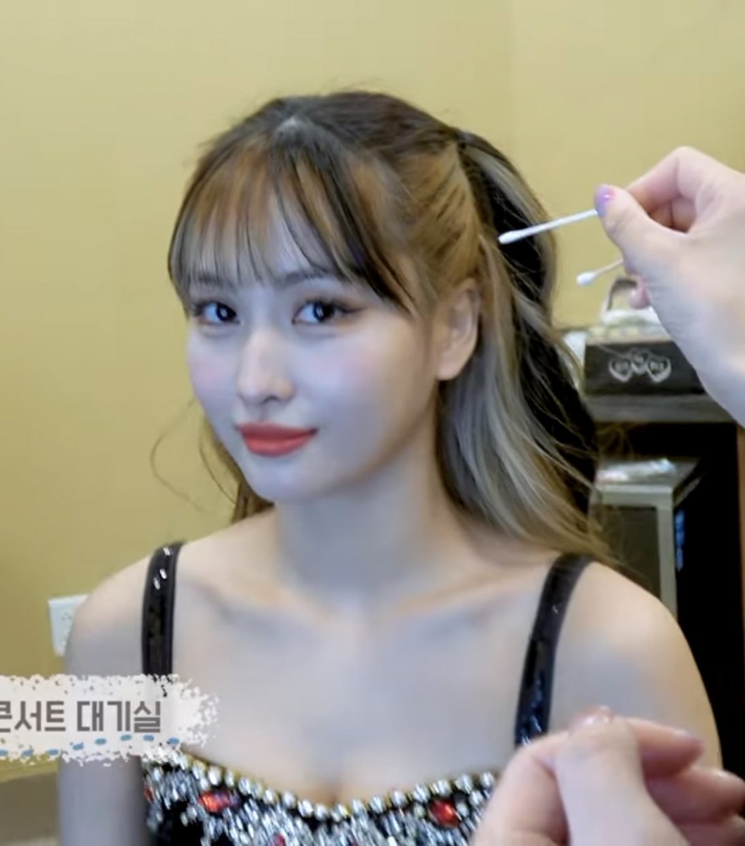 daily hirai momo 💌 tweet media