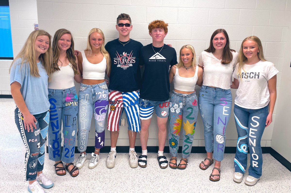 Liberty HS Athletics (@lhsbluejays) on Twitter photo Even on the last day their creativity shines through <a href="/Jays_Baseball/">LHS_Baseball</a> <a href="/jaysvb/">LHS Volleyball</a> <a href="/LHSBasketball/">Liberty Bball</a> <a href="/LHSLadiesSoccer/">LHS Girls Soccer</a> <a href="/LIBERTYTF/">LIBERTYT&F</a> senior athletes sporting decorative jeans & shorts painted with high schools clubs & activities, future plans, etc. Happy LAST day C/O ‘22. You will be missed! Even on the last day their creativity shines through <a href="/Jays_Baseball/">LHS_Baseball</a> <a href="/jaysvb/">LHS Volleyball</a> <a href="/LHSBasketball/">Liberty Bball</a> <a href="/LHSLadiesSoccer/">LHS Girls Soccer</a> <a href="/LIBERTYTF/">LIBERTYT&F</a> senior athletes sporting decorative jeans & shorts painted with high schools clubs & activities, future plans, etc. Happy LAST day C/O ‘22. You will be missed!