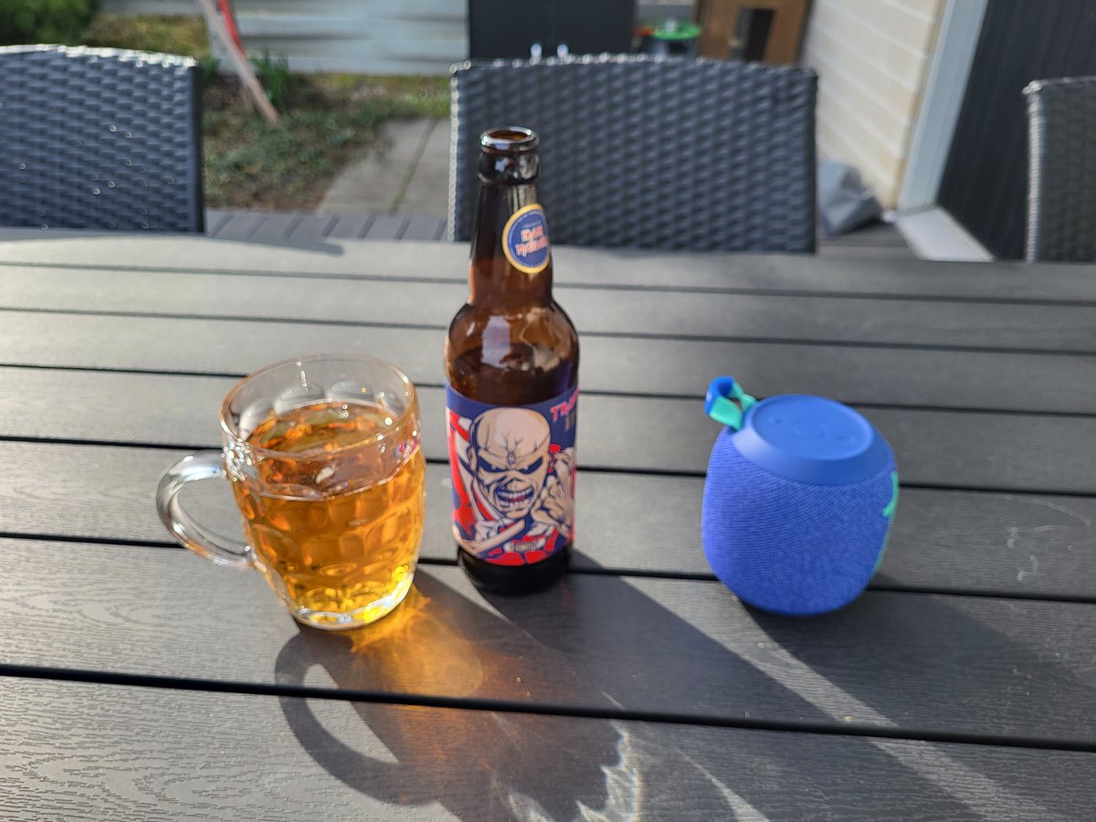 ArtoArvola's tweet photo. It's my birthday and I'm home alone. So it is @IronMaiden night. Number of #TrooperIPA and albums to listen through remains a mystery at the moment. Happy b-day to me. #HerraNro47 https://t.co/KZCZBMYTeZ