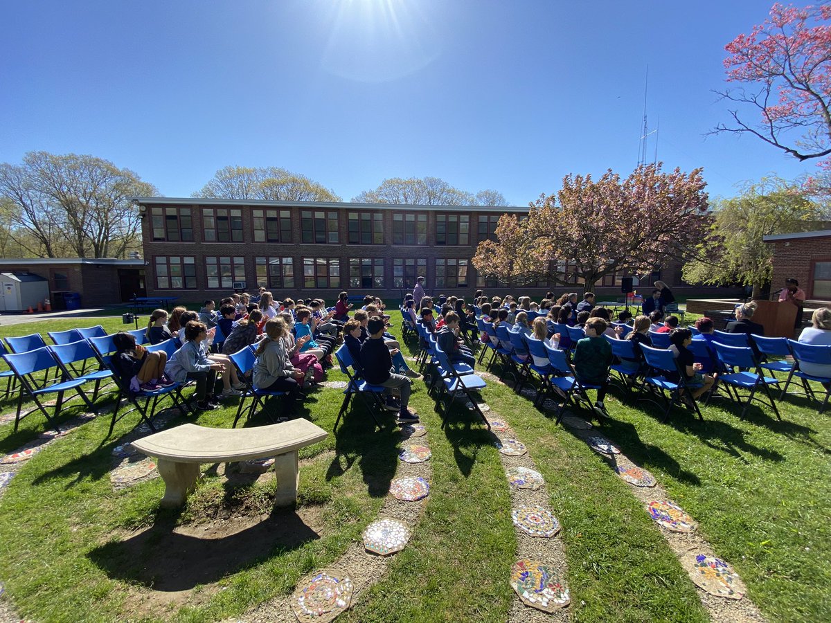 David Leis tweet media