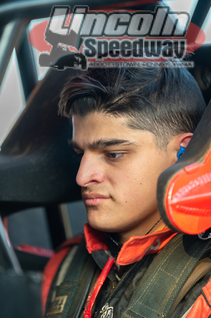 emigracing33's tweet photo. Even though all we can think about right now is how excited we are to make our World of Outlaw debut tomorrow, we can't forget to take a minute to wish Riley a HAPPY BIRTHDAY today! https://t.co/eY8d2fm7RV