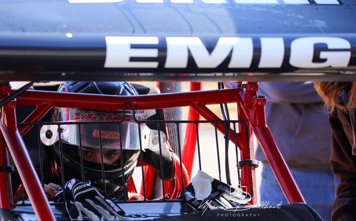 emigracing33's tweet photo. Even though all we can think about right now is how excited we are to make our World of Outlaw debut tomorrow, we can't forget to take a minute to wish Riley a HAPPY BIRTHDAY today! https://t.co/eY8d2fm7RV