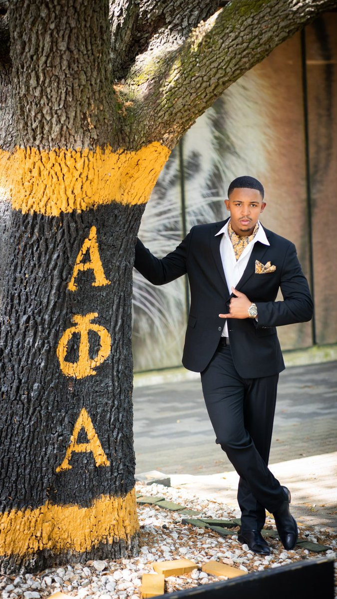 Chance18Isaiah's tweet photo. Itβs been a journey. Through the ups and downs, I persevered; I can proudly say that on 5/14 at 12:30pm, I will officially be graduating from thee Texas Southern University with my BA in radio, television, and film!!
Photos @shotzby_jayy π₯π₯
#TSUGraduate2k22
#DTAlphas https://t.co/yYAzWRIvzT
