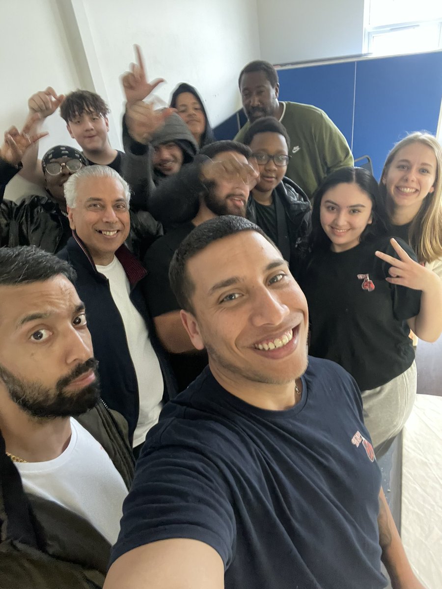 OFF THE HOOK tweet media