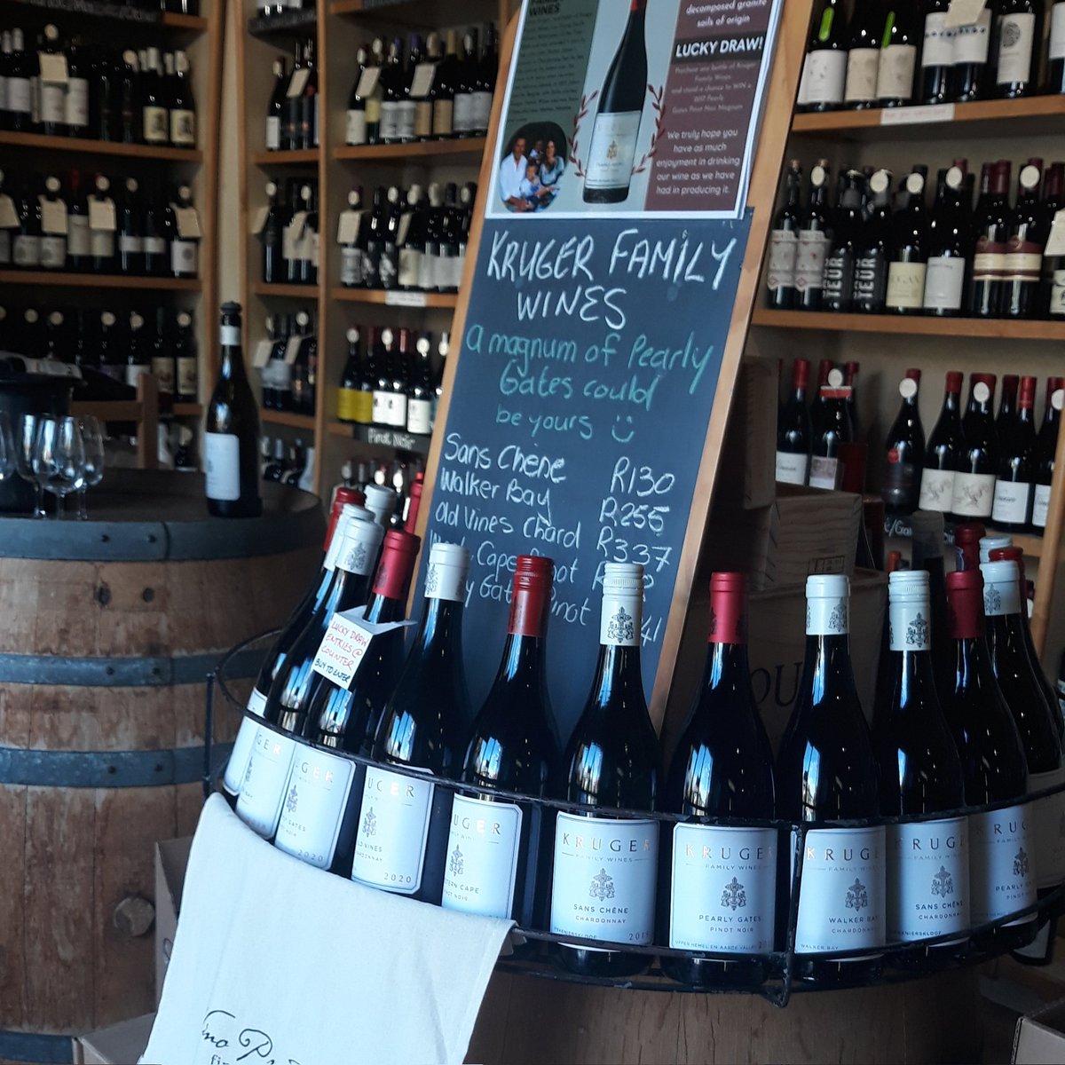 VinoPronto's tweet image. #luckdraw It's #chardoMay at #vinoprontofinewines 
#krugerfamilywines