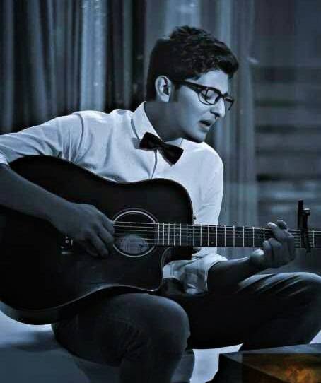 Pornika_DrDz's tweet photo. When I just look back to those golden eras during the time of Gabbu's Raw Star it's always feels me special that we all were together from 2013-2022 and many more. I pray to god that protect him @DarshanRavalDZ and his BLUE FAMILY from all the evil powers.
#ForeverTogetherWithDR https://t.co/qs8SbpzJac