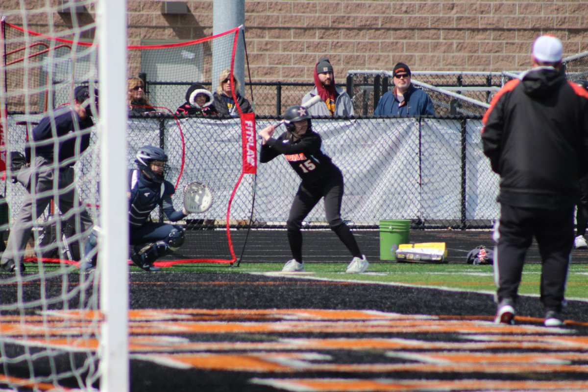 Today we celebrate these 5 awesome ladies!  They take nothing for granted, they put in the work, and they put the team, program and teammates first.  Thank you all for everything that you’ve given to this program!  We’re not done yet! Senior Night 4pm!