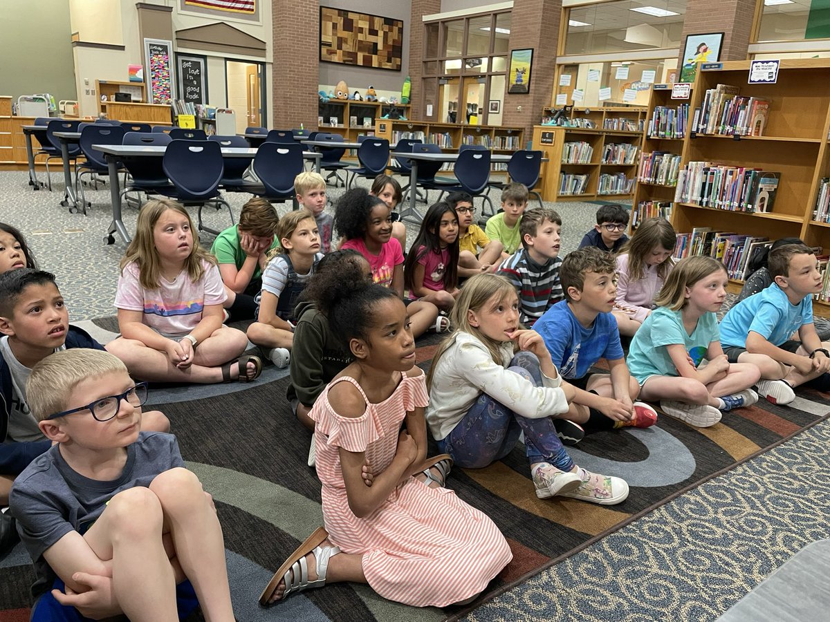 Mrs. Towle tweet media