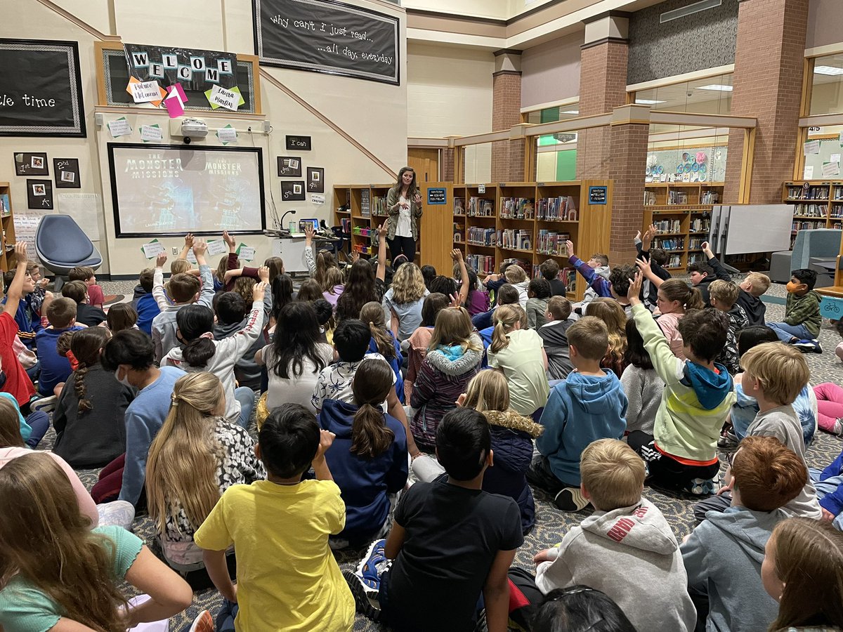 2nd and 3rd graders <a href="/SmokyRow1/">Smoky Row Elementary</a> are learning from author <a href="/mclaurinwrites/">Patrice McLaurin</a> as we celebrate Reading is Fun week!