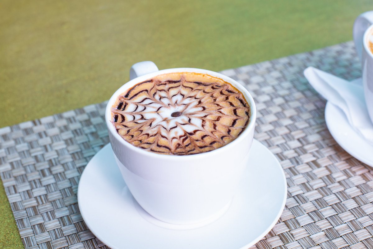 AURACAFE3's tweet photo. Une fois bu le café Mochaccino le matin vous passez  la journée à l'aise!
#AuraCafé
#MochaccinoCoffee https://t.co/mTOtqup0U6