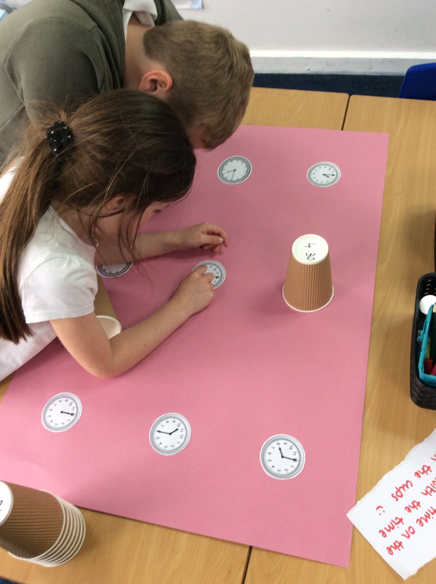 StBernardsep's tweet photo. Some brilliant collaboration from Team 2 today! Working together to tell the timeπππ» #stbMaths https://t.co/CBgVvZU8Wf