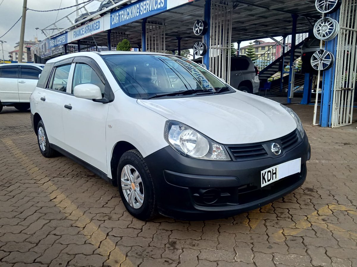 aplusmotorske's tweet photo. 2015 Nissan Advan | 1500cc petrol Automatic | Alloy Rims | Am FM Radio Very Clean 
Price 815K  Up To 80% Bank Finance Arranged Trade In Accepted 
Product Link: https://t.co/oEpEaXHXuM
Call 0706555666/0707555666
#Kalonzo https://t.co/38UGUrXhpI