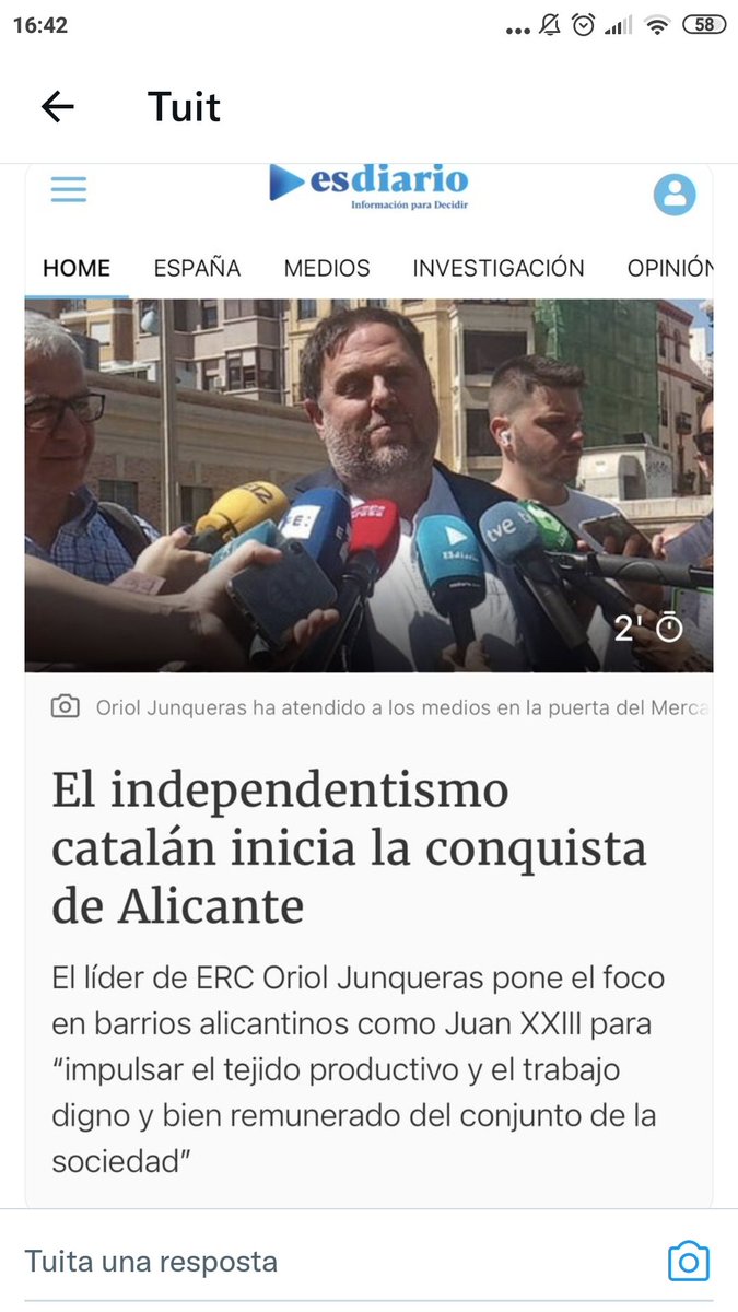 El patriota poble alacantí no ha provocat cap protesta per la visita del conquistador. De fet, n'hi havia qui es parava a fer-se fotos amb ell. Però alguns no saben fer política si no és des de la tensió i l'enfrontament. I si no n'hi ha, se la inventen.
eltemps.cat/article/17008/…