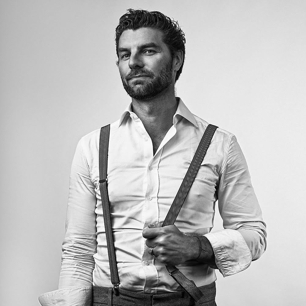 OTRFilmFest's tweet photo. Two award-winning guests you don't want to miss at our Program Announcement Party are Evan Ruggiero and Lance Horne. Evan is a talented dancer and actor, and Lance is a successful composer, pianist, singer, and music director.
Get your tickets here: https://t.co/M5wJ2AGwqp https://t.co/2DeleDQ3ct