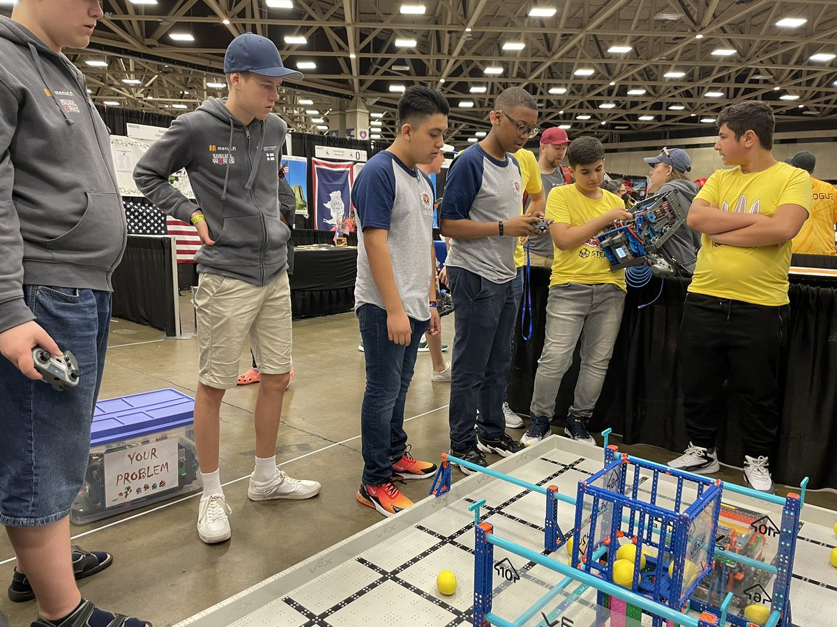 Do you know where Baku is? Team B does. They are paired with them for their next match! #pikeproud