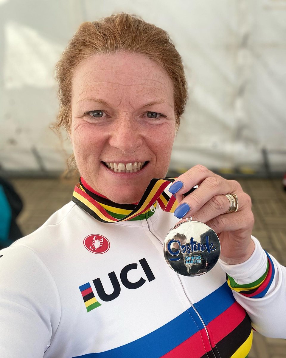 Stima_Spa's tweet photo. La G.C. Apre Olmedo vola alto grazie alla doppia #medagliadargento di Francesca Porcellato nella prova di Coppa del mondo di #handbike di Ostenda (Belgio), e alle ottime performance dei ragazzi del team nella prova valida come 2° tappa del Giro d'Italia di handbike (Bellaria, RN) https://t.co/nHpt4ZwNKV