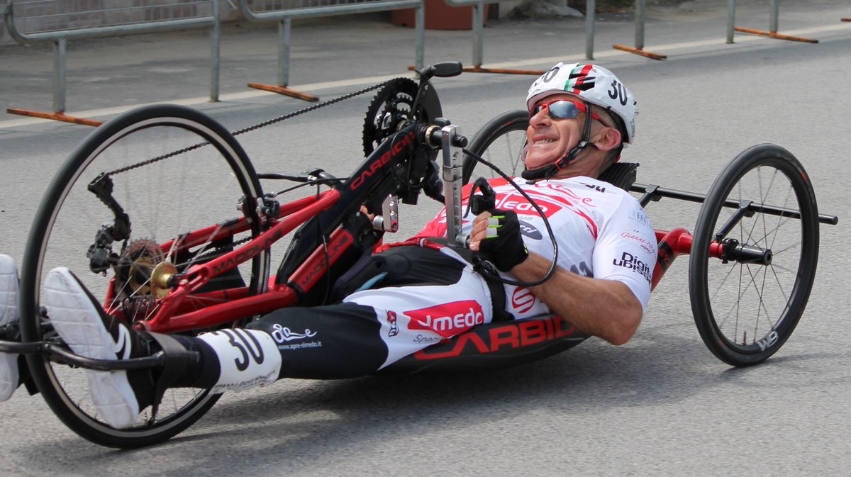 Stima_Spa's tweet photo. La G.C. Apre Olmedo vola alto grazie alla doppia #medagliadargento di Francesca Porcellato nella prova di Coppa del mondo di #handbike di Ostenda (Belgio), e alle ottime performance dei ragazzi del team nella prova valida come 2° tappa del Giro d'Italia di handbike (Bellaria, RN) https://t.co/nHpt4ZwNKV