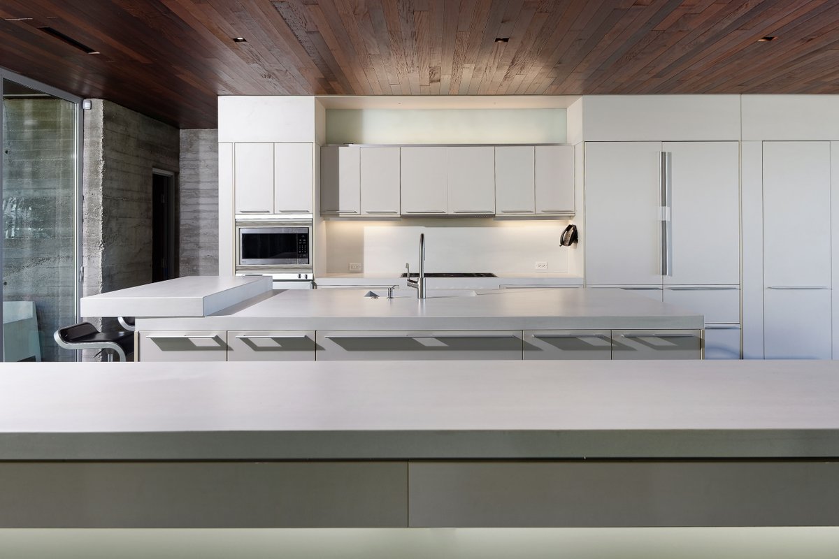 ArchitectureSD's tweet photo. Elizabeth Courtiér Presents...RARE CONCRETE+WOOD +GLASS MODERN... Broker's Open 5/11 10:00-12:30. 7005 Fay Avenue, La jolla - https://t.co/yxboHjwxB2 https://t.co/0Yomk43pfi