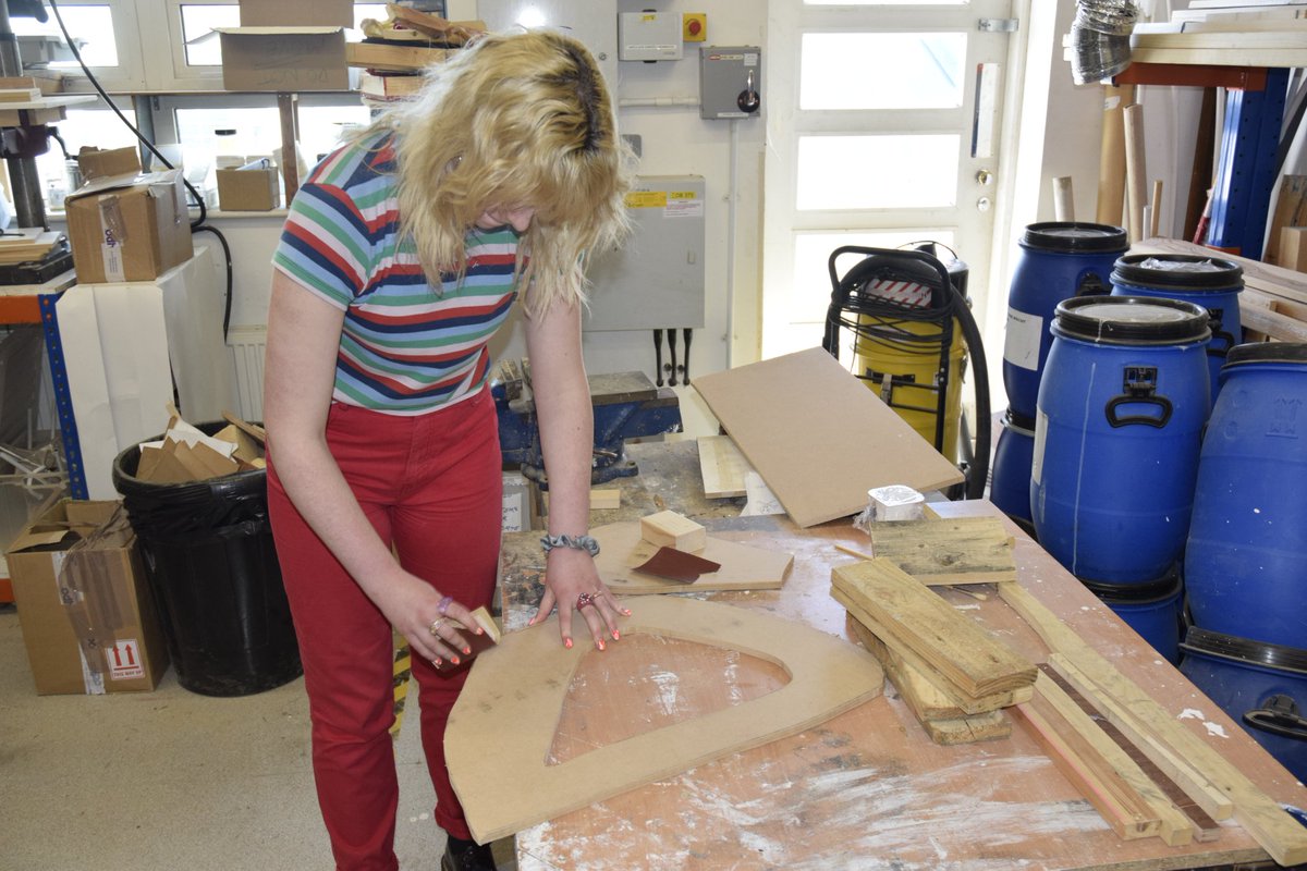 QESFC's tweet photo. Check out these behind-the-scenes images from our Art Foundation exhibition. Preparations are in full swing and the exhibition will launch with a private viewing on Thurs 9th June before opening to the public. Keep up-to-date by following our Art department at @QEArt https://t.co/TdMsazqlpz
