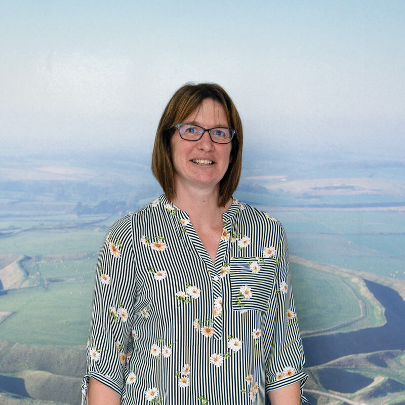 VetMG's tweet photo. Veterinary Nurses in leadership and management: Ruth Bennett RVN is Practice Manager at the independent Castle Vets in Dorset. She's currently working towards her VMG/ILM Level 5 Award in Leadership & Management. @bvnauk
#VNAM2022 #CVLM @ILM_UK
#whatvnsdo https://t.co/HRPETVCfkK