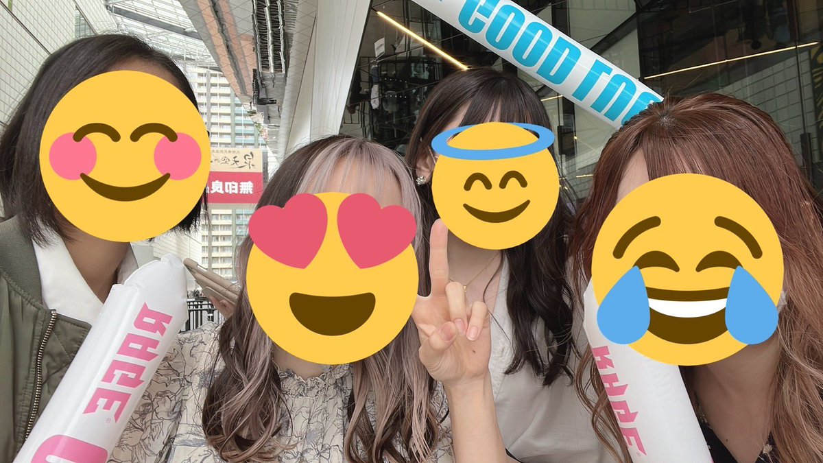 _LilyMerry_'s tweet photo. RAGEのイベントにLIMメンバー４人で参戦してきました！
お会いして頂いた方々、ありがとうございました🥰
たのしかったです！ https://t.co/e9bzKVVzqS
