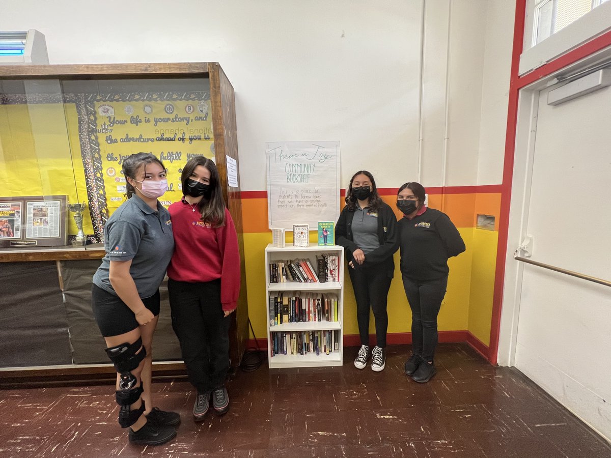 TJNFF's tweet photo. @esperanza_usc students organized a book drive for their #ClubThriveinJoy senior community action project to raise awareness and support for student mental health. So far, 100+ books have been donated and the students are adding a 2nd bookshelf for more donations! https://t.co/BHVTJkTSzZ