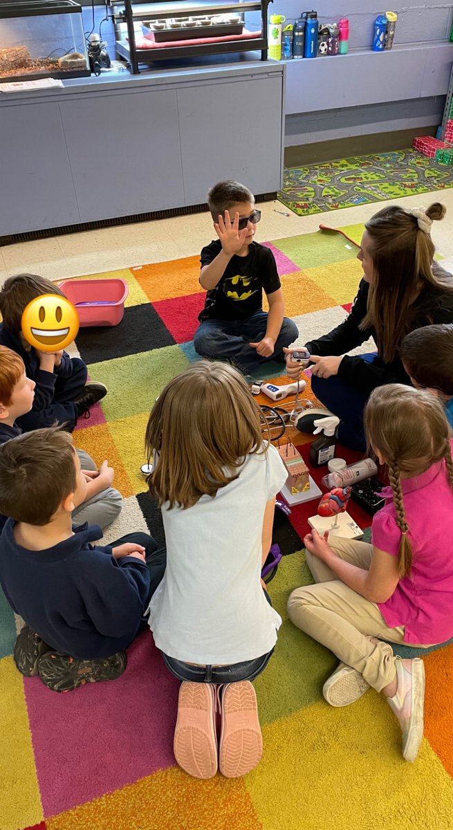 MrsShea_'s tweet photo. What an awesome morning in kindergarten! We had various volunteers come do some hands on activities in their field of work with my students as part of our goods and services PBL! A huge thanks to Belknap Plumbing, Trooper Langston, and Nurse Brittany Belknap #OurBMSA #OAISS https://t.co/06xzCoIXfU