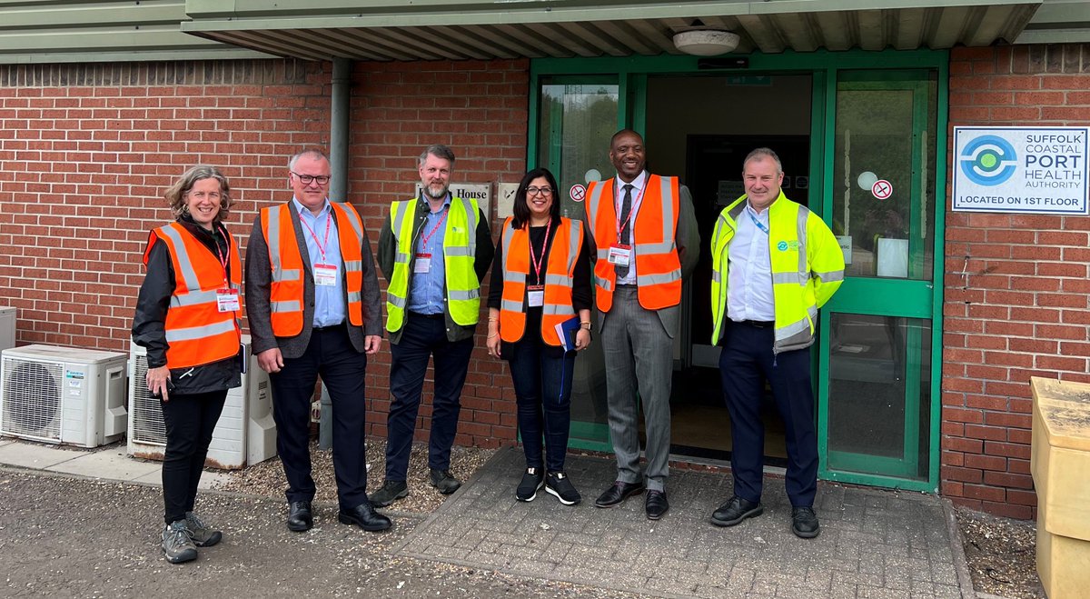 SCPHAuk's tweet photo. SCPHA welcomed the Chief Executive Officer and other high-profile representatives of @foodgov to show how import controls are carried out on food and animal-related goods at Britain's busiest container port.

Read more here: https://t.co/gvV6Vu4tTK https://t.co/7oK605Jip9