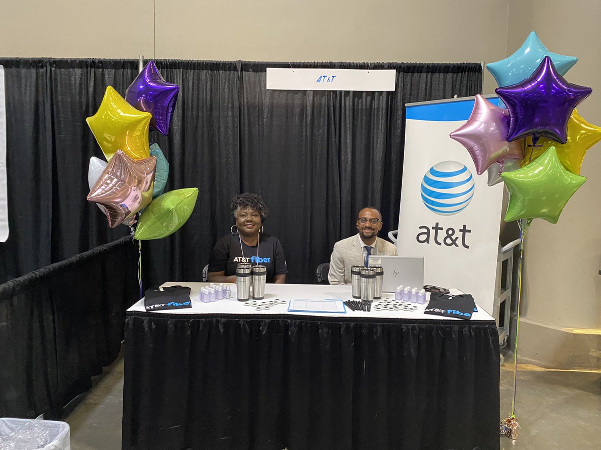 Go Out and visit our AT&amp;T table at the LEDA job fair being held today in Lafayette,La at the Cajundome Convention Center! #WinasOne #LafayetteStong @edbroussardjr <a href="/TLRashad4/">Tiwanda Rashad</a> @DanaColemanWil1 <a href="/guinn_zack/">Zack G</a>