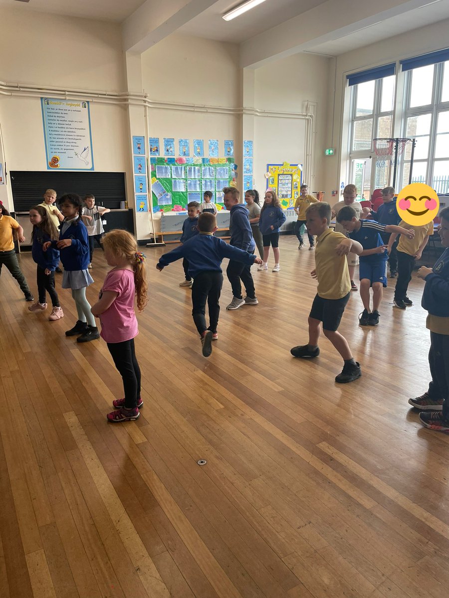 portmeadp's tweet photo. Thank you to @DanceUDOIT for our first dance session yesterday! We had so much fun! #pmdpthanks #pmdphhwb #pmdpy34 https://t.co/C86WbHXx3Q