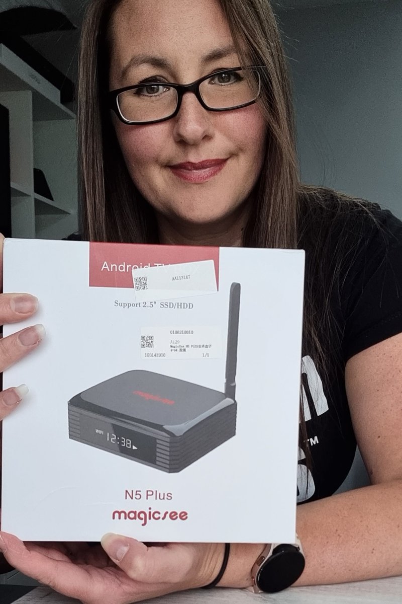 unboxd_tech's tweet image. 🎉😮 WIN this MagicSee N5 Plus box!! 😮🎉

🌎 Worldwide entries &amp;amp; free shipping 📦 to the winner 👍 Ends 31 May 2022. Complete the following to enter:

✅ Like 
✅ Retweet
✅ Follow

Good luck! 🤞💖