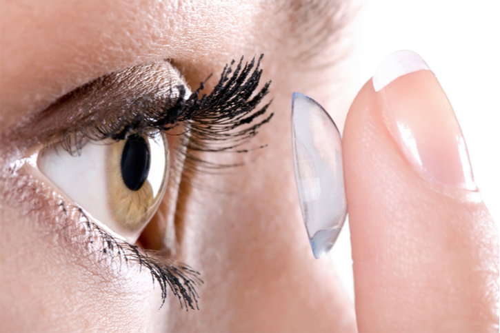 edoc24x7's tweet photo. How to Take Out Contacts with Long Nails https://t.co/UoU6EmDc3N https://t.co/Vptqg7O8rF